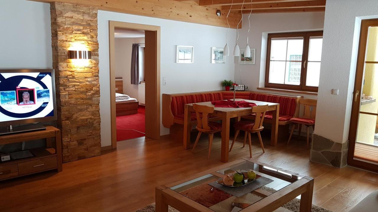 Apartmán Landhaus Sonneck Pettneu am Arlberg Exteriér fotografie